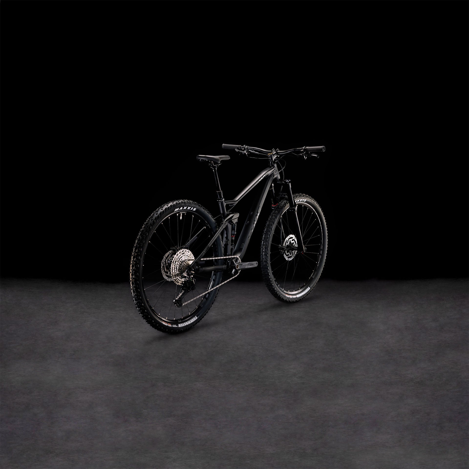 Bicicleta de montaña CUBE Stereo ONE22 Race black anodized